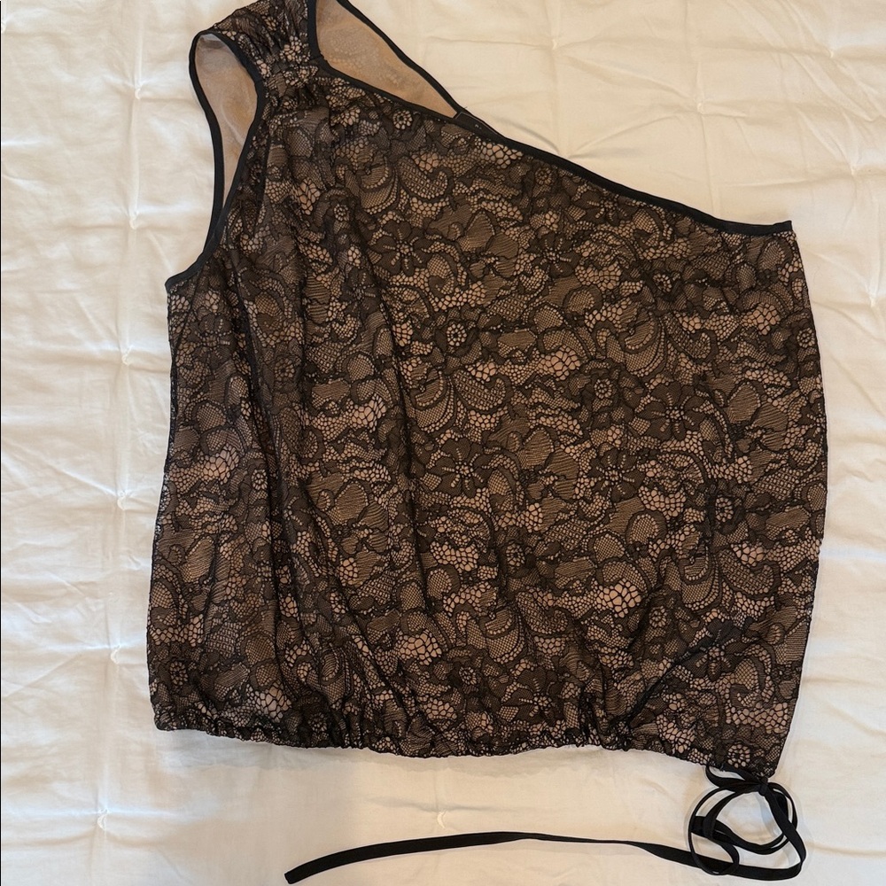 Black BCBGMAXAZARIA Lace One-Shoulder Top SIZE S